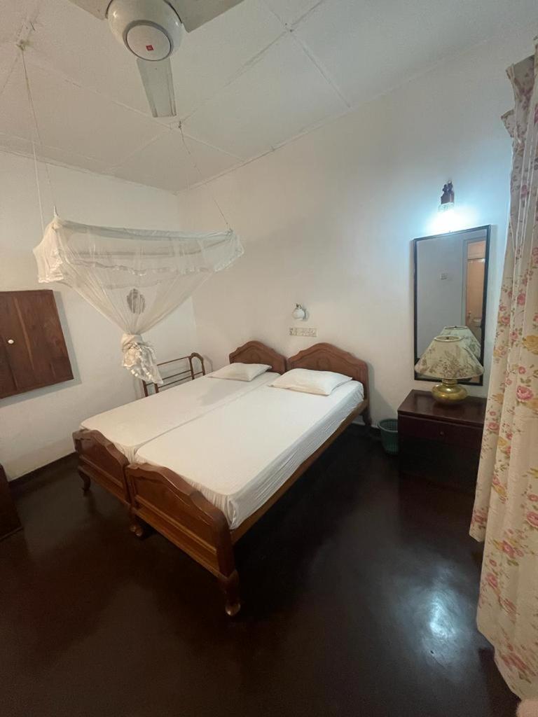Kandy Inn Madugalle'S Family Guest House エクステリア 写真