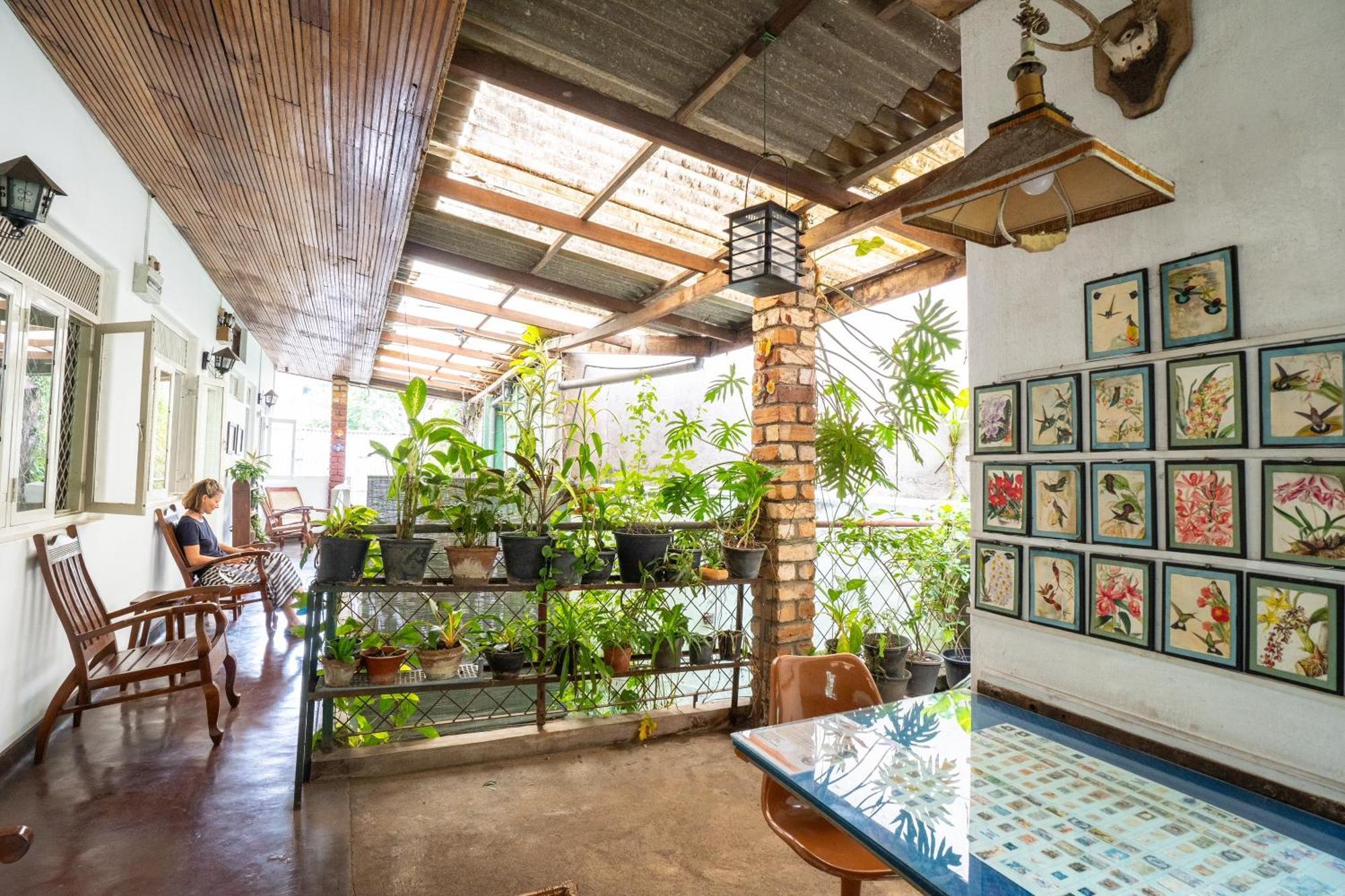 Kandy Inn Madugalle'S Family Guest House エクステリア 写真