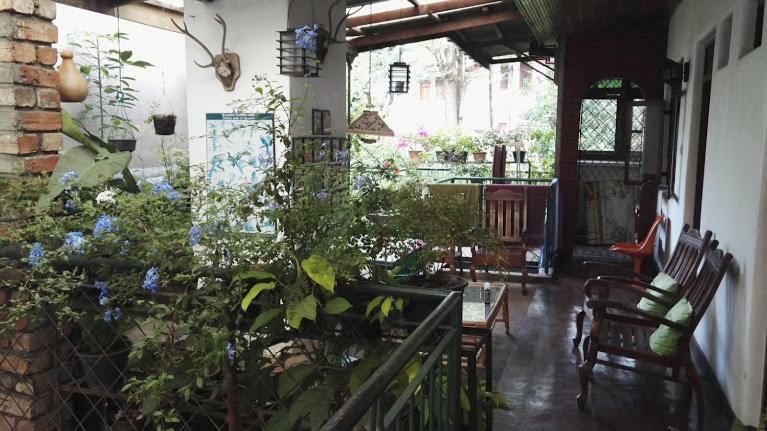 Kandy Inn Madugalle'S Family Guest House エクステリア 写真